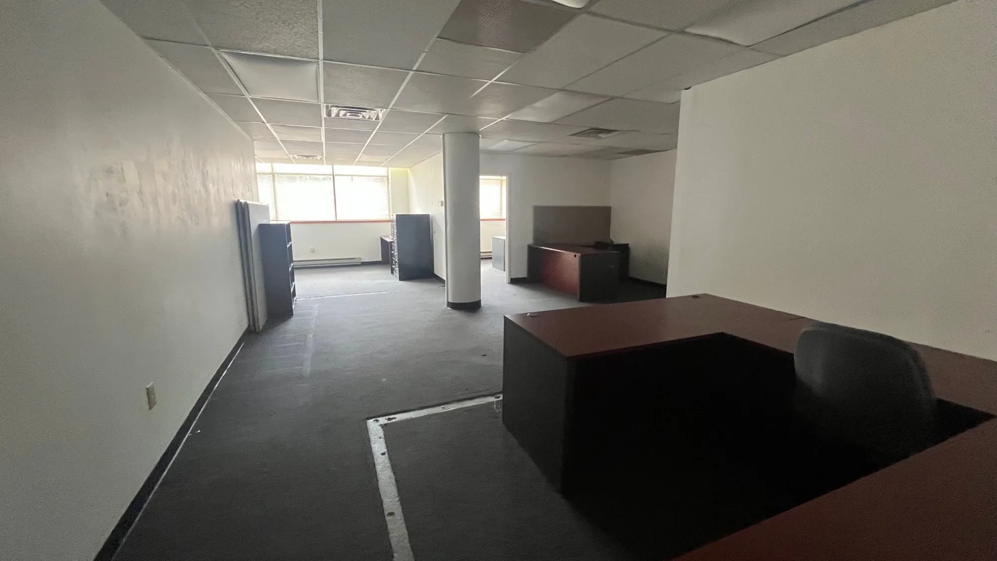 Suite 201 open office