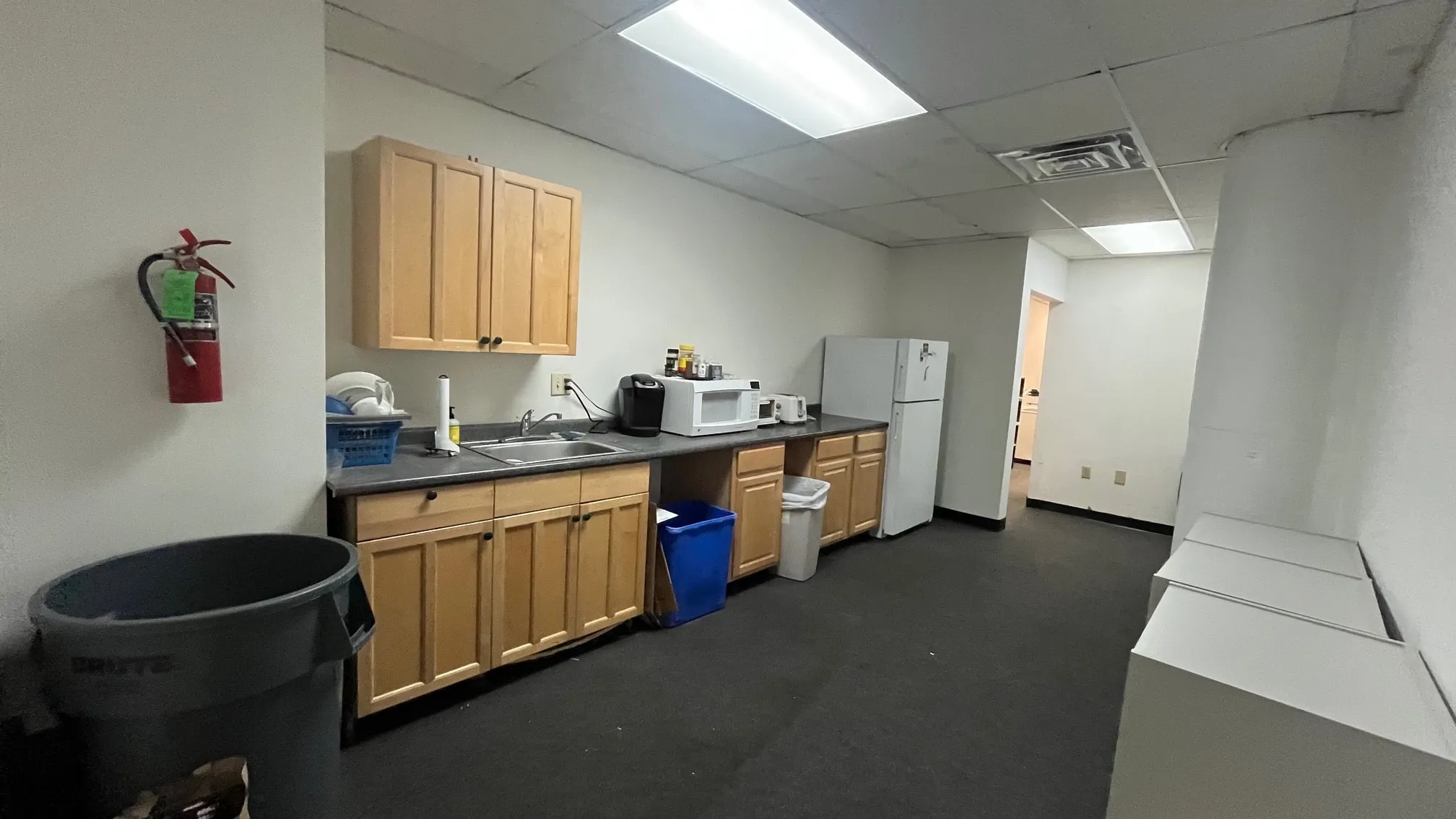 Suite 201 kitchenette